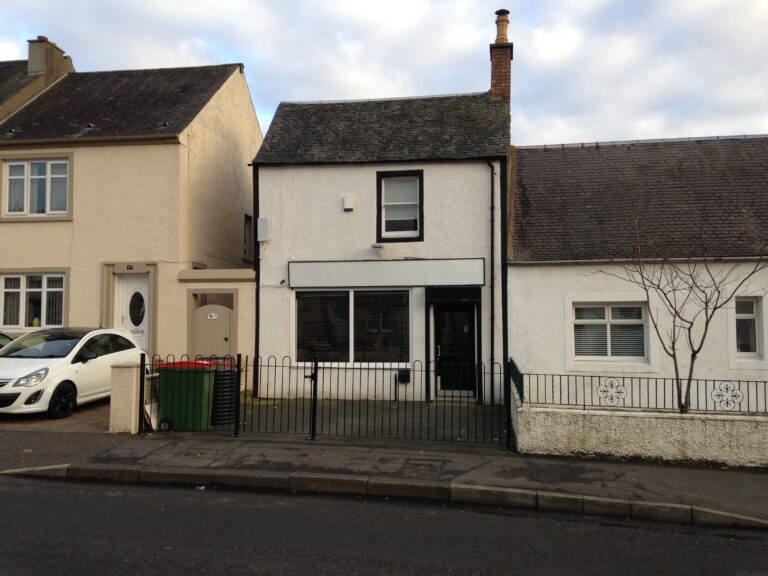 45 Main Street, Kilmaurs